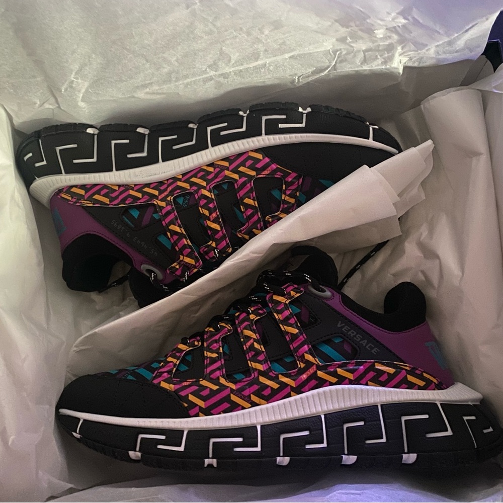 Versace shoes trigreca